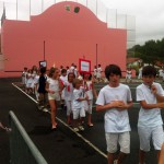 Enfants sur le fronton