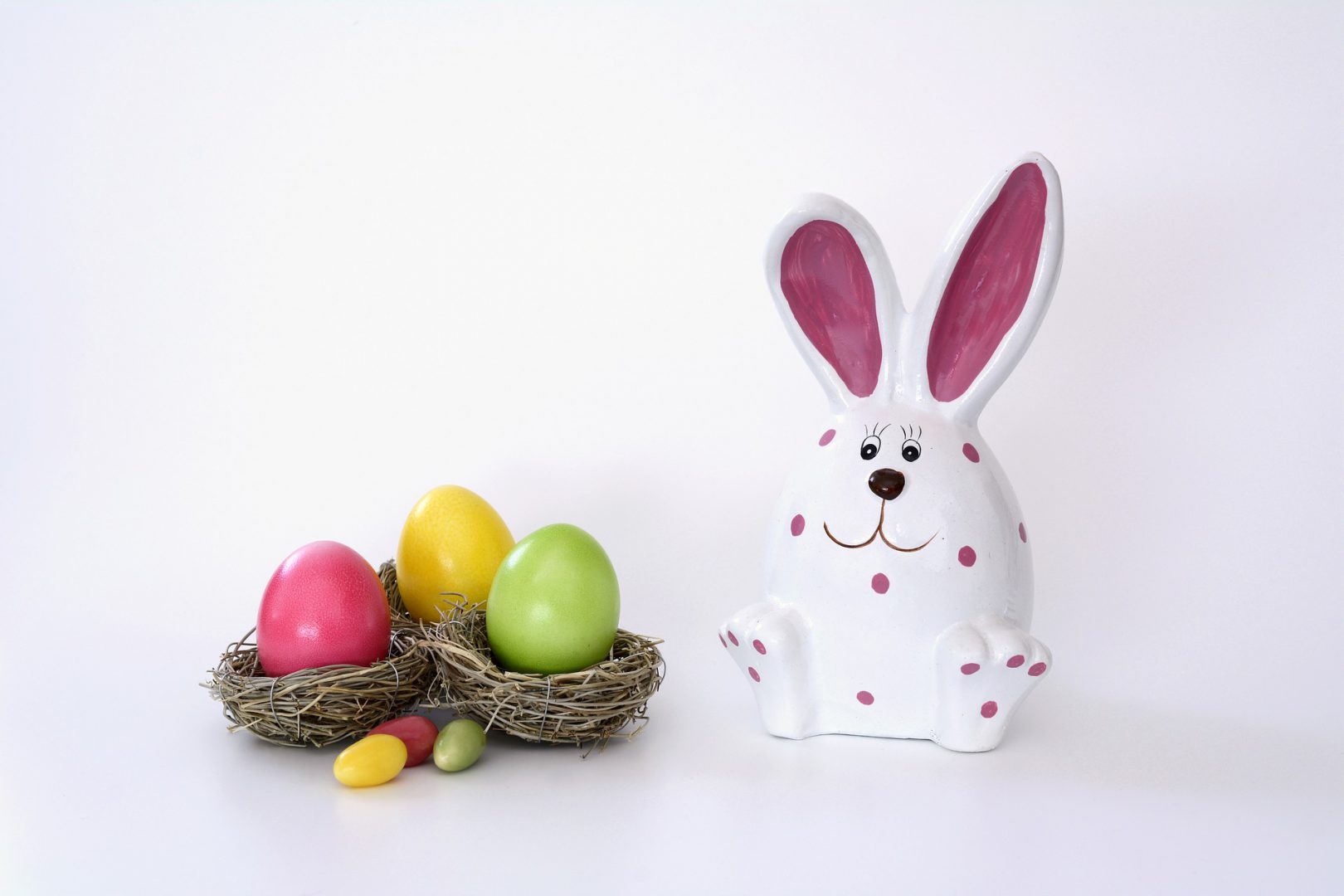 easter-nest-2164820_1920